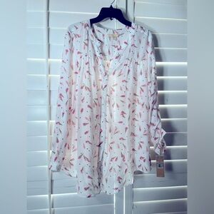 HOPE & HARLOS Chic White and Pink Button Down Shirt